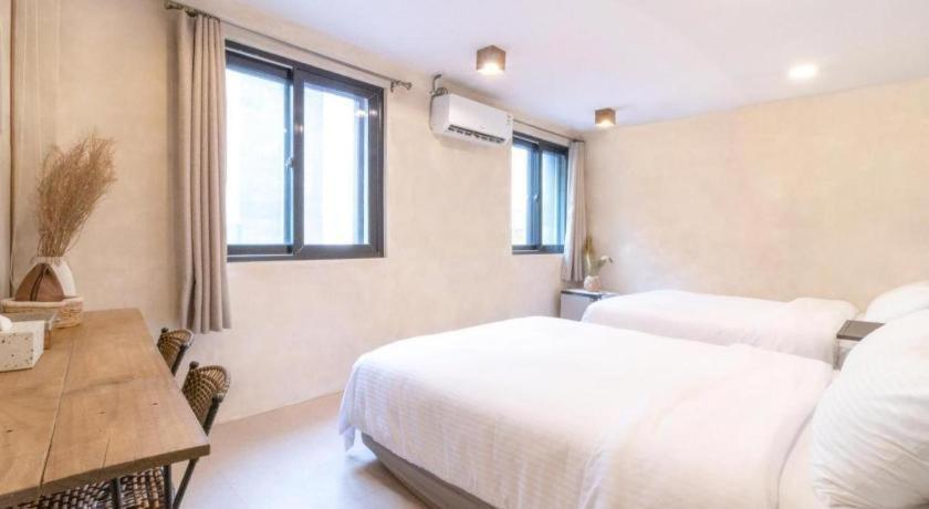 Hotel Elephant Busan Bagian luar foto