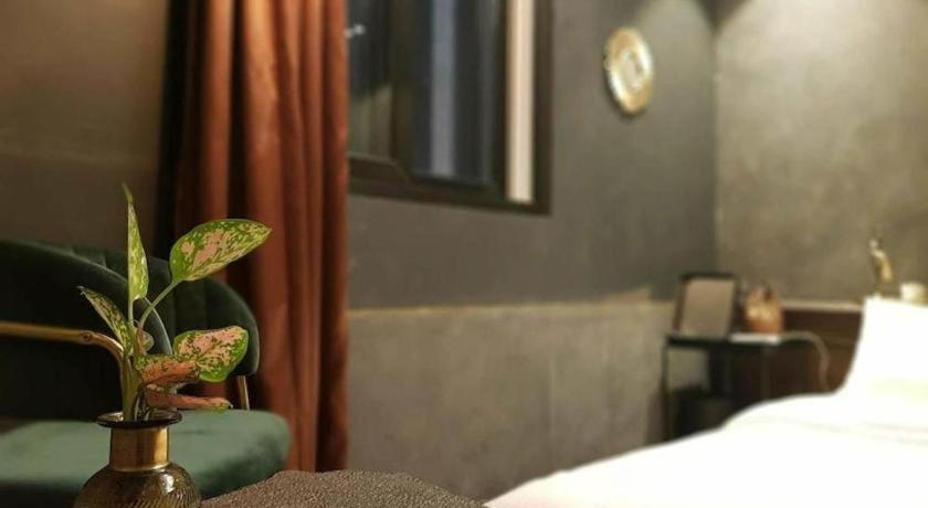 Hotel Elephant Busan Bagian luar foto